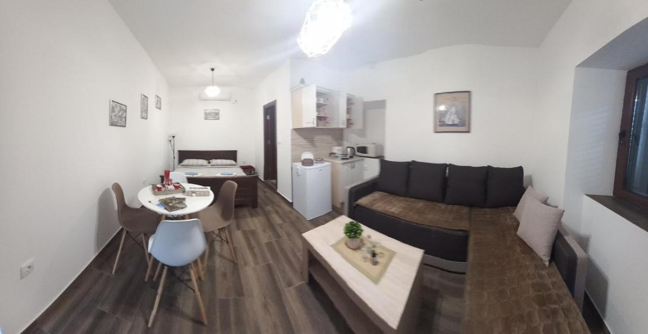 Penzion Aleksa Cetinje Exteriér fotografie